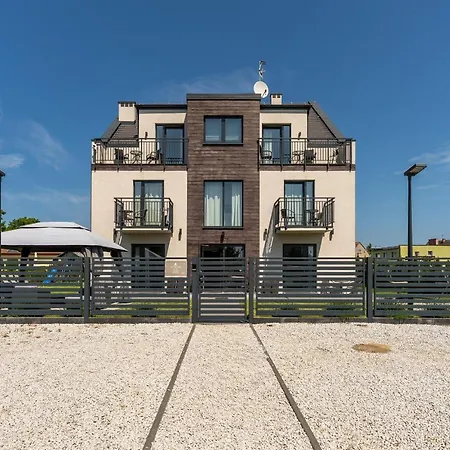 ベッド・アンド・ブレックファスト Na Zaglowej 3*