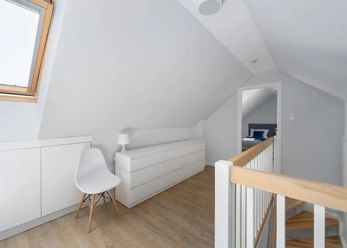 Bed & Breakfast Na Zaglowej 3*